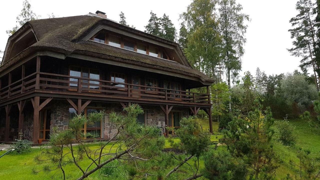 Dzeni Guest House Amatciems Eksteriør bilde