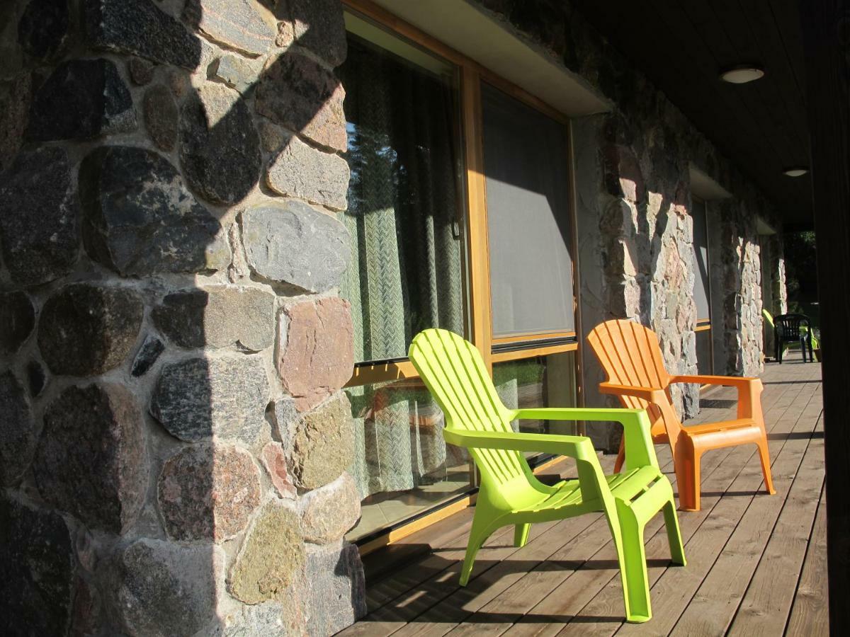 Dzeni Guest House Amatciems Eksteriør bilde