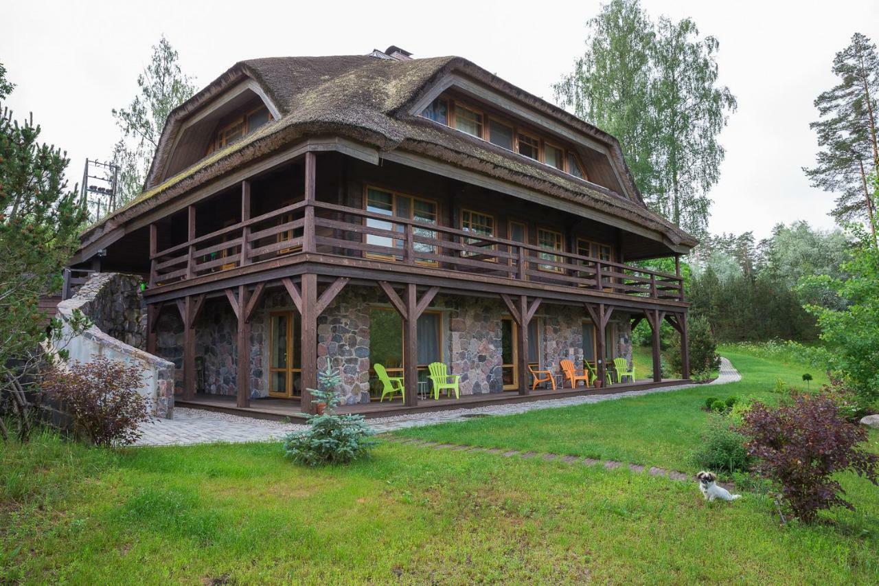 Dzeni Guest House Amatciems Eksteriør bilde